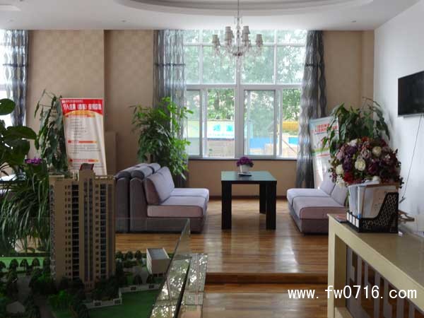 �������԰չ������չʾ����Ч��