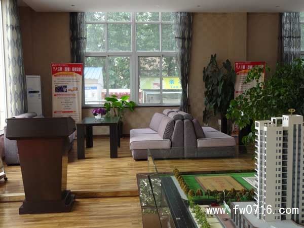 �������԰չ������չʾ����Ч��