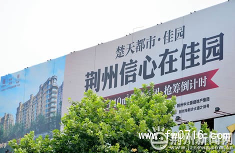 ���ݷ���