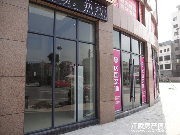 �����Ե����