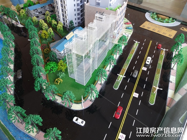 �����Ե����