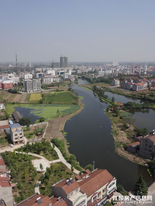 �����غ�Ե����