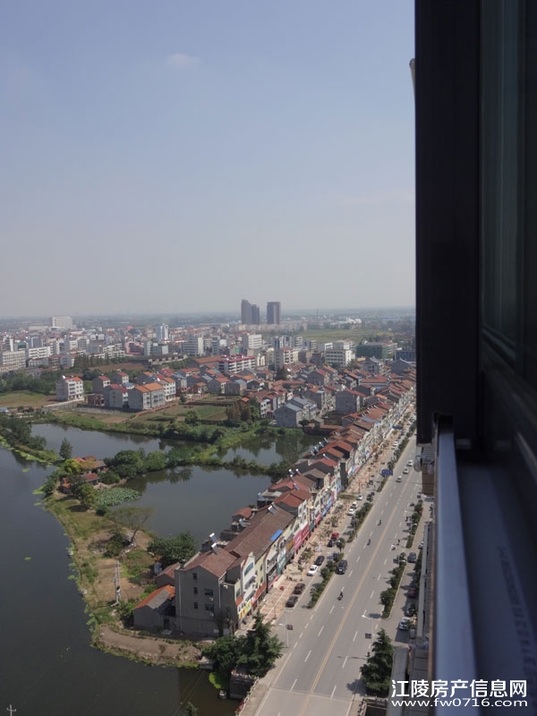 �����غ�Ե����