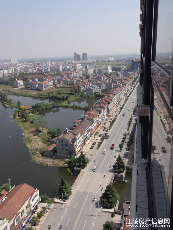 �����غ�Ե����