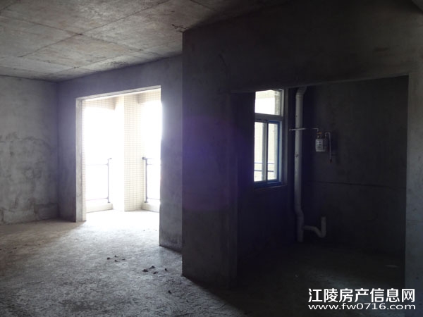 ���ݽ����غ�Ե����