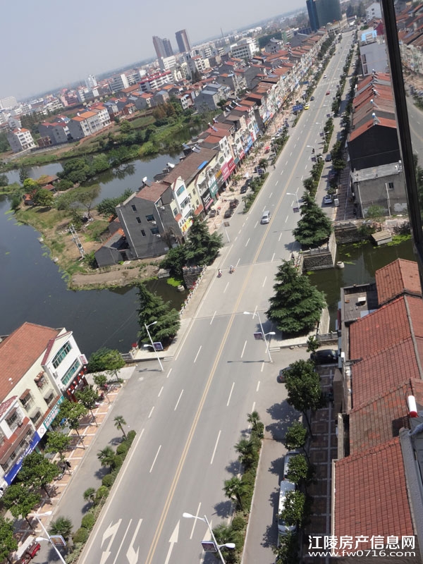 ���ݽ����غ�Ե����