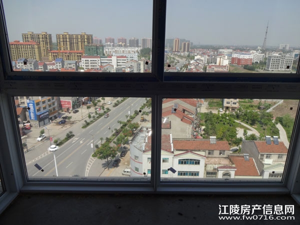 ���ݽ����غ�Ե����