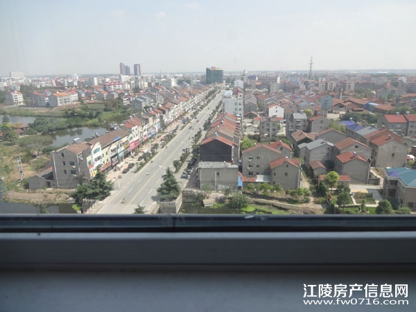 ���ݽ����غ�Ե����