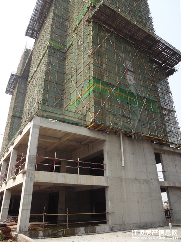 �������ݽ���Ͱ�����뵺