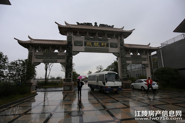 Ӫ��ҵ���Ⱥ����3600����Ԫ����18�����������72��