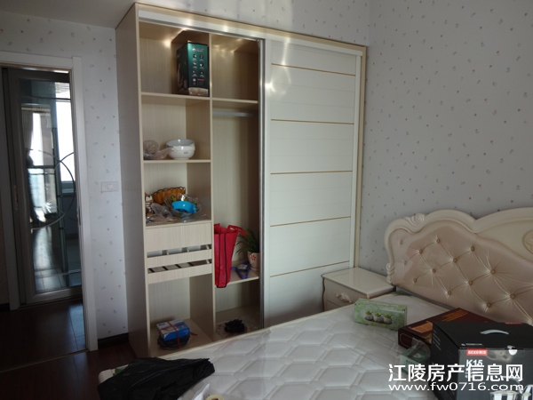 ���꿤��12�·���ס�ͻ�װ��ʩ���ֳ�(һ)