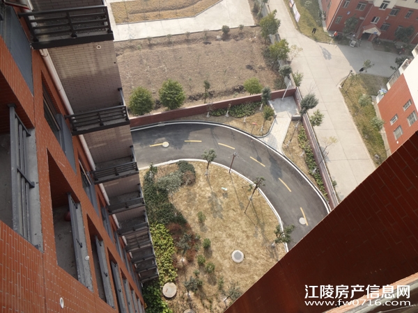 ���꿤��12�·���ס�ͻ�װ��ʩ���ֳ�(һ)