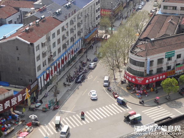 �����Ѩ���г�