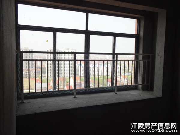 �����Ѩ���г�