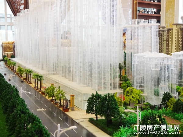 ��������(��)���Ǳ���С��¥�̻���