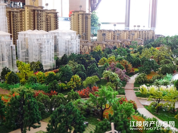 ��������(��)���Ǳ���С��¥�̻���