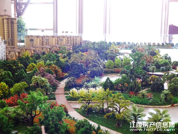 ��������(��)���Ǳ���С��¥�̻���