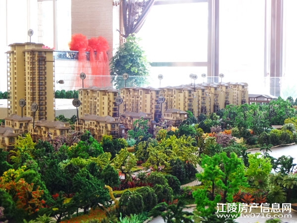 ��������(��)���Ǳ���С��¥�̻���