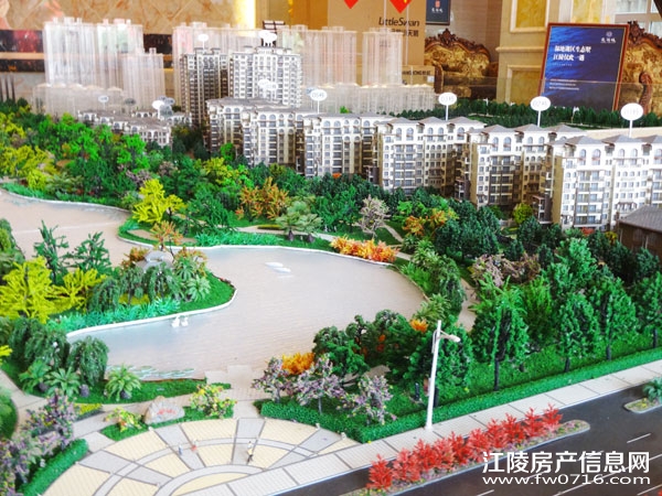 ������(��)���Ǳ���С��